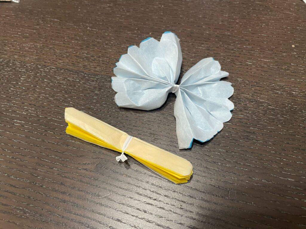 2色の花 じゃばら折り