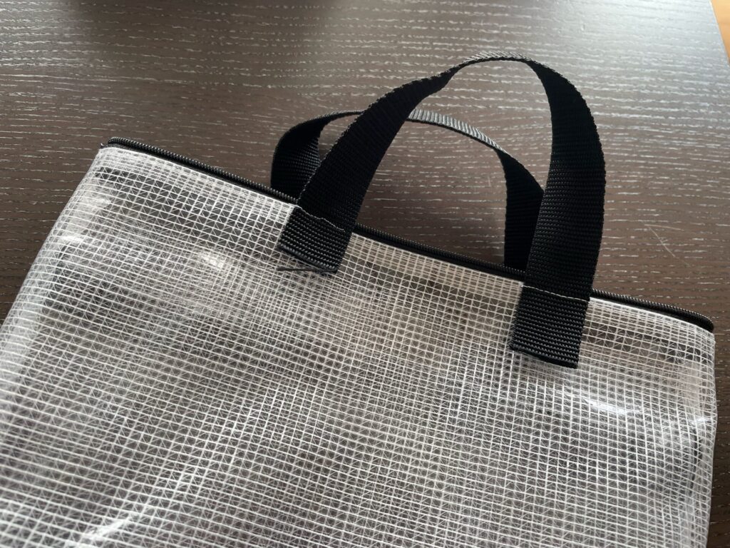 持ち手を仮縫い