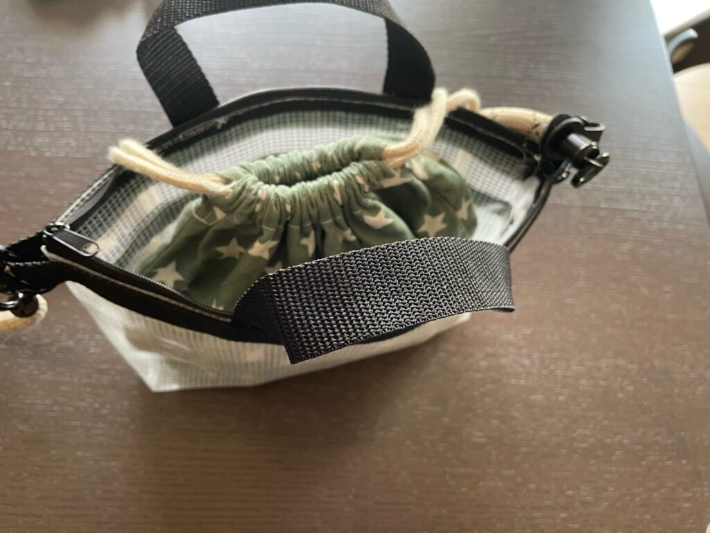 100均ファイルケースをかばんにDIY