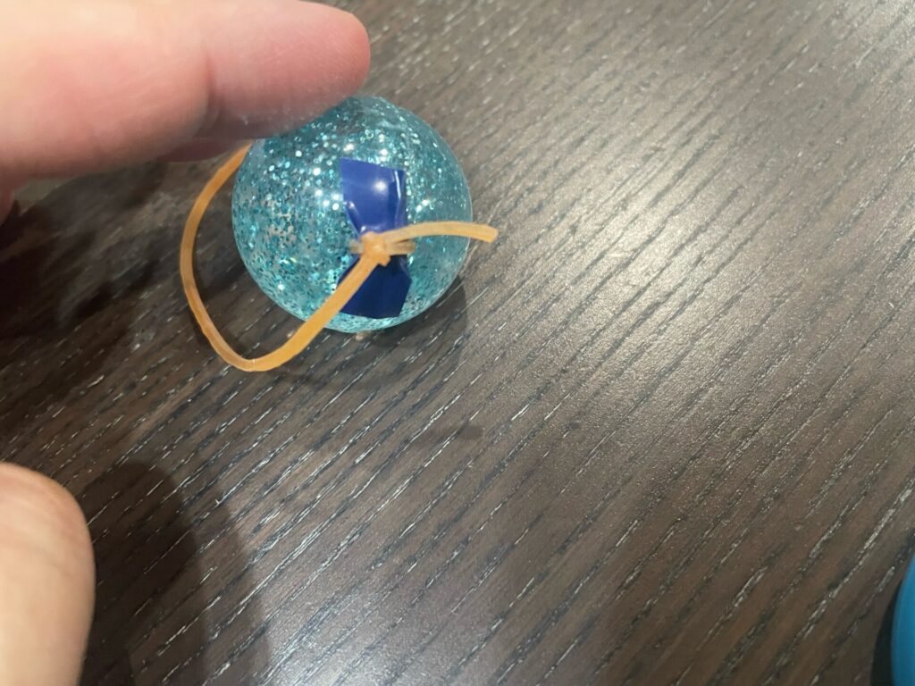 結ぶ