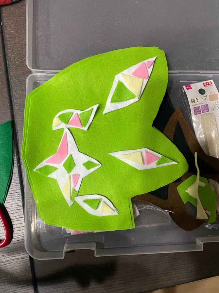 パーツの切り出し