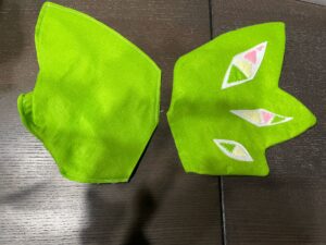 葉っぱを縫う