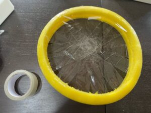 プールスティックで作る手作りラケット＆風船ボール　裏面のテープ
