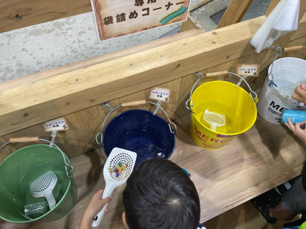 トレジャーストーンで宝石発掘