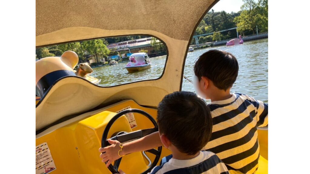 ボートを運転