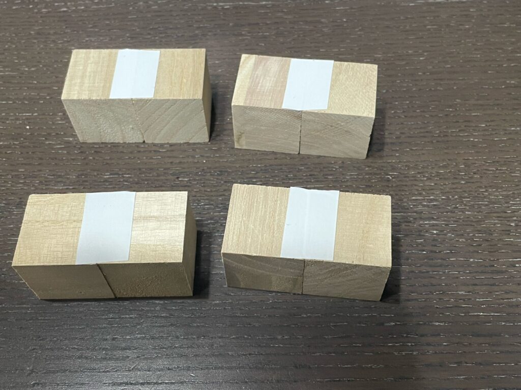 ビニルテープで固定