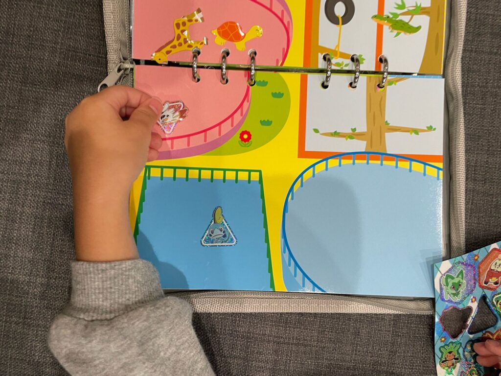 カスタマイズできるシール帳