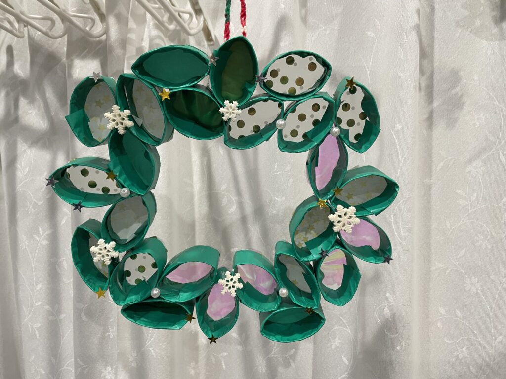 クリスマスリース工作完成品