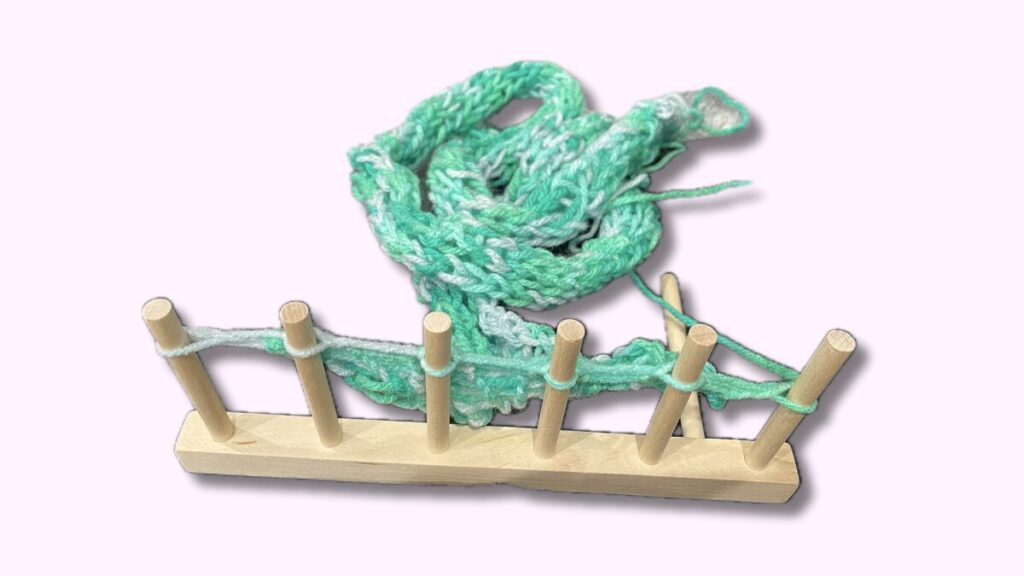 編んでいる途中