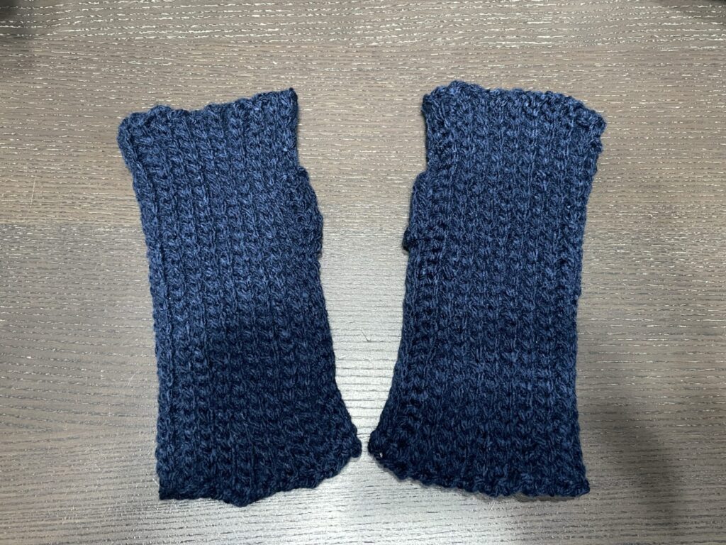 同じものをもう１つ編む