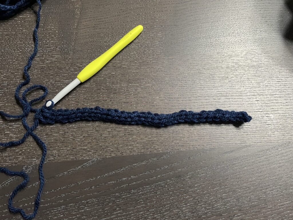 裏山をひろって細編みを１段編む