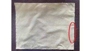 裏布を返し口をあけて縫う