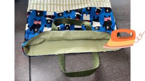 入れ口　アイロン