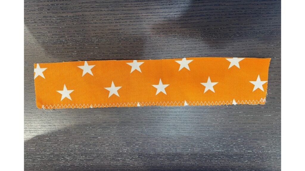 見返しにジグザグミシン