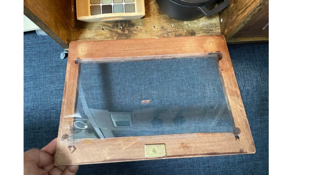 プラスチック板の取り付け