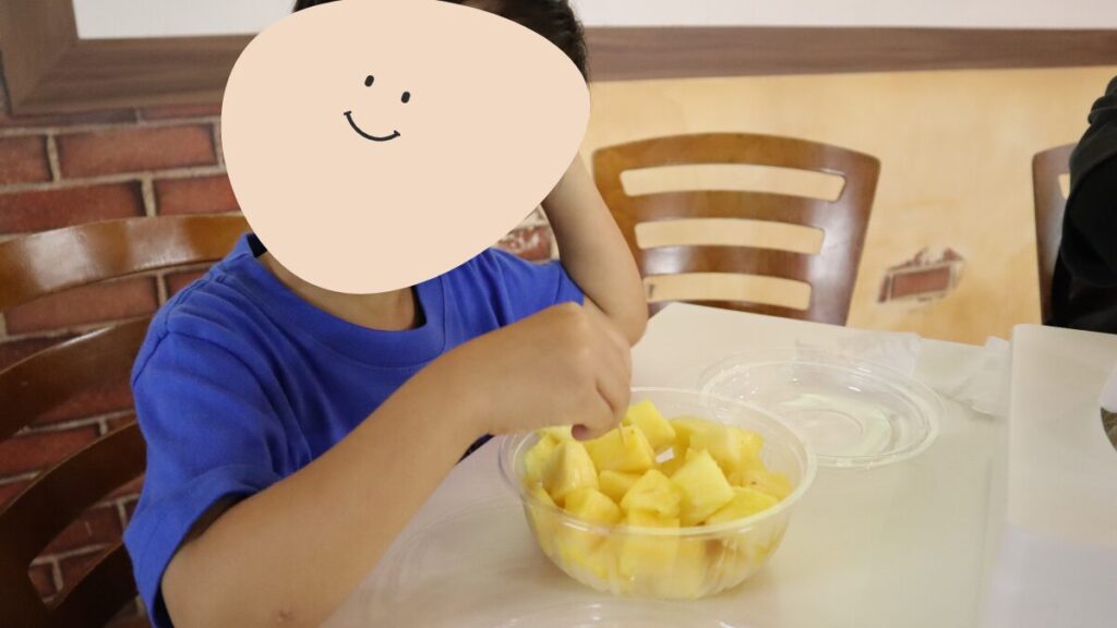 パイナップル